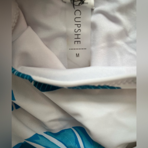 Cupshe bikini - Picture 4 of 6